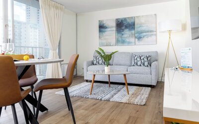 Renovated Pacific Monarch Studio Near Waikiki Beach