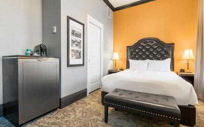 Hotel Clarendon
