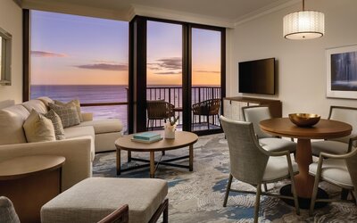 Halepuna Waikiki by Halekulani