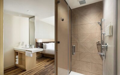 AC Hotel by Marriott Honolulu