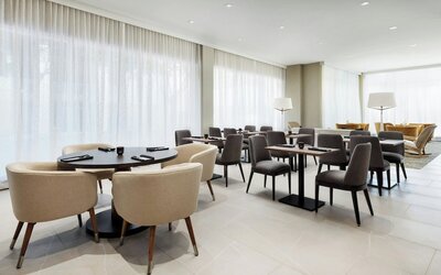 AC Hotel by Marriott Honolulu