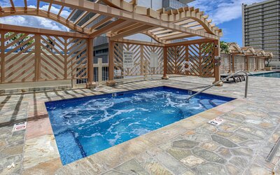 Ocean and City Views at Island Colony Near Waikiki Beach