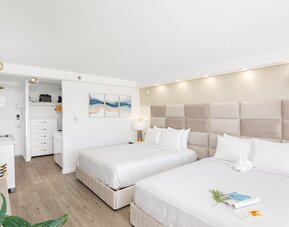 Ocean and City Views at Island Colony Near Waikiki Beach