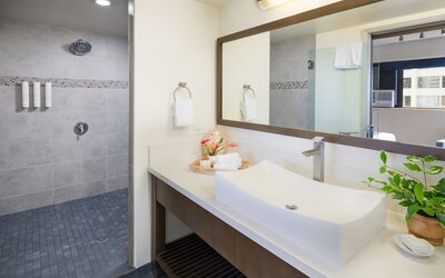 Vive Hotel Waikiki
