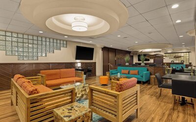 Airport Honolulu Hotel, Trademark Collection by Wyndham