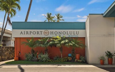 Airport Honolulu Hotel, Trademark Collection by Wyndham