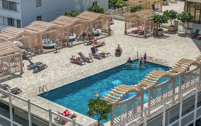 Skyline Island Colony Hotel