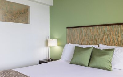 Skyline Island Colony Hotel
