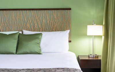 Skyline Island Colony Hotel