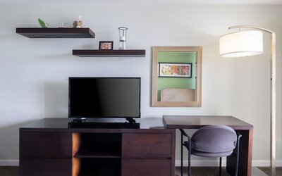 Skyline Island Colony Hotel