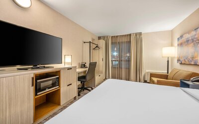 Comfort Inn Ancienne-Lorette - Quebec Airport