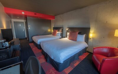 Grand Times Hotel Quebec City Airport