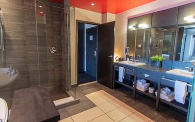 Grand Times Hotel Quebec City Airport