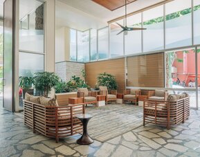 Pacific Monarch Hotel