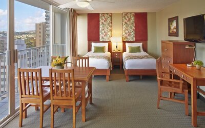 Pacific Monarch Hotel