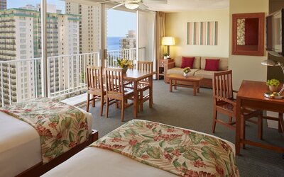 Pacific Monarch Hotel