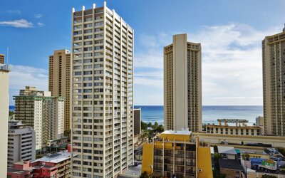Pacific Monarch Hotel