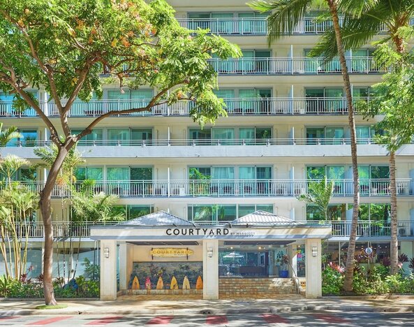 Courtyard by Marriott Waikiki Beach