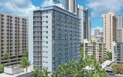 Courtyard by Marriott Waikiki Beach
