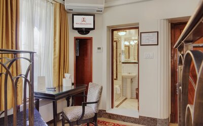 Le Manoir d'Auteuil - Par Aneyro