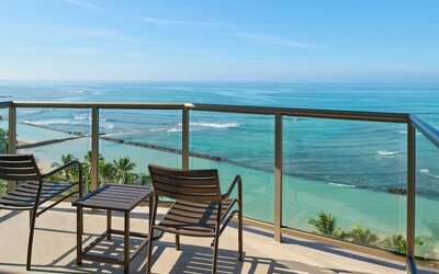 Waikiki Circle Hotel By Castle