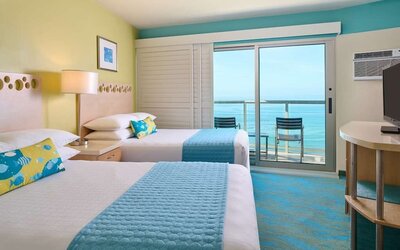 Waikiki Circle Hotel By Castle