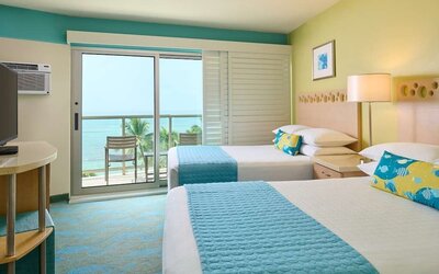 Waikiki Circle Hotel By Castle