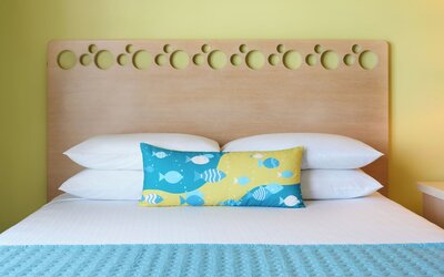 Waikiki Circle Hotel By Castle