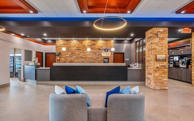 Quality Inn & Suites Levis