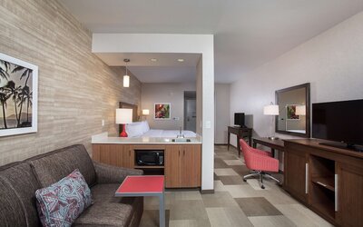 Hampton Inn & Suites Oahu/Kapolei