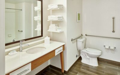 Hampton Inn & Suites Oahu/Kapolei