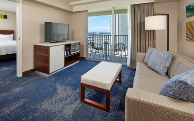 Hilton Garden Inn Waikiki Beach