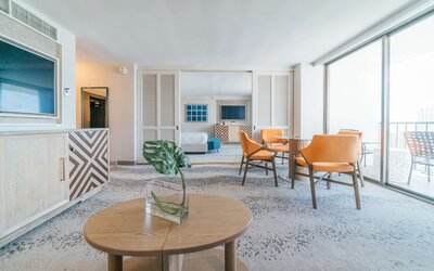 OUTRIGGER Waikiki Beachcomber Hotel