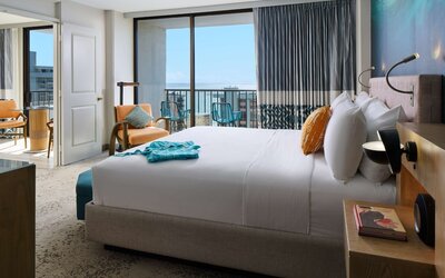 OUTRIGGER Waikiki Beachcomber Hotel