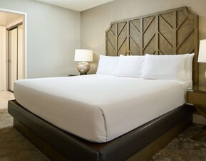 Aston Waikiki Beach Tower