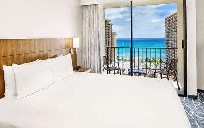 Hyatt Place Waikiki Beach