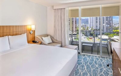 Hyatt Place Waikiki Beach