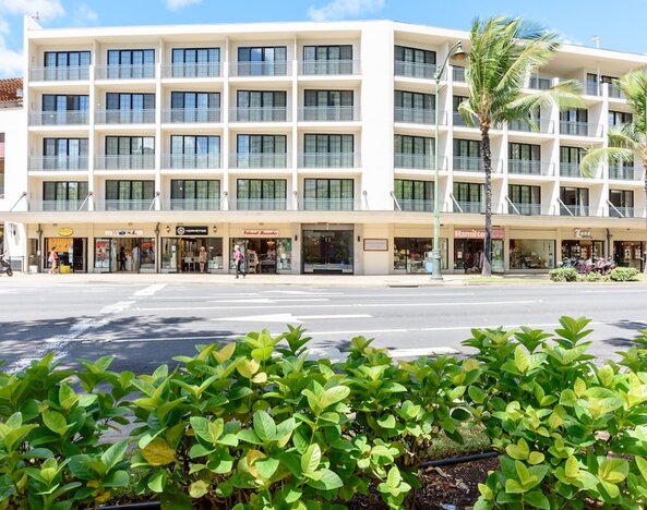 Polynesian Residences Waikiki Beach