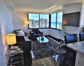 Holiday Inn Express Waikiki by IHG