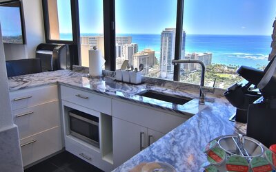 Holiday Inn Express Waikiki by IHG