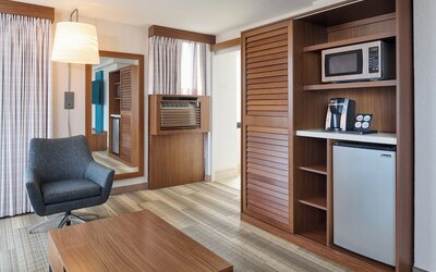 Holiday Inn Express Waikiki by IHG