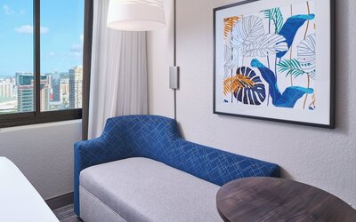 Holiday Inn Express Waikiki by IHG