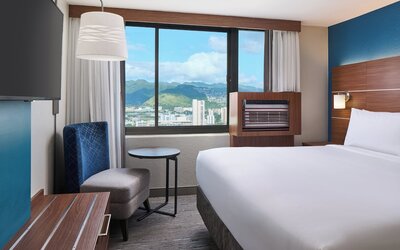 Holiday Inn Express Waikiki by IHG