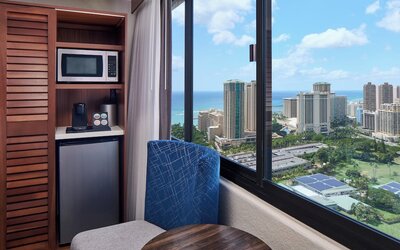 Holiday Inn Express Waikiki by IHG
