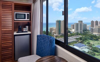 Holiday Inn Express Waikiki by IHG