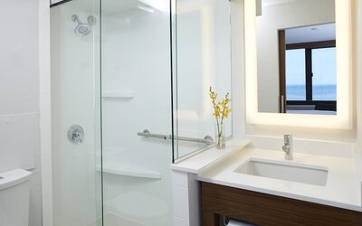 Holiday Inn Express Waikiki by IHG