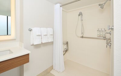 Holiday Inn Express Waikiki by IHG