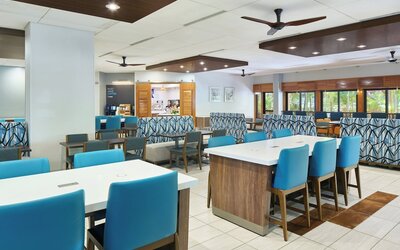 Holiday Inn Express Waikiki by IHG