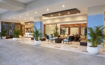 Holiday Inn Express Waikiki by IHG