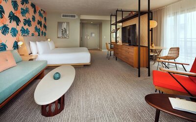 The Laylow Waikiki, Autograph Collection